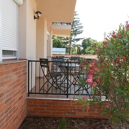 Imola Es Andrea Apartmanhaz 2 Hajdúszoboszló Екстериор снимка