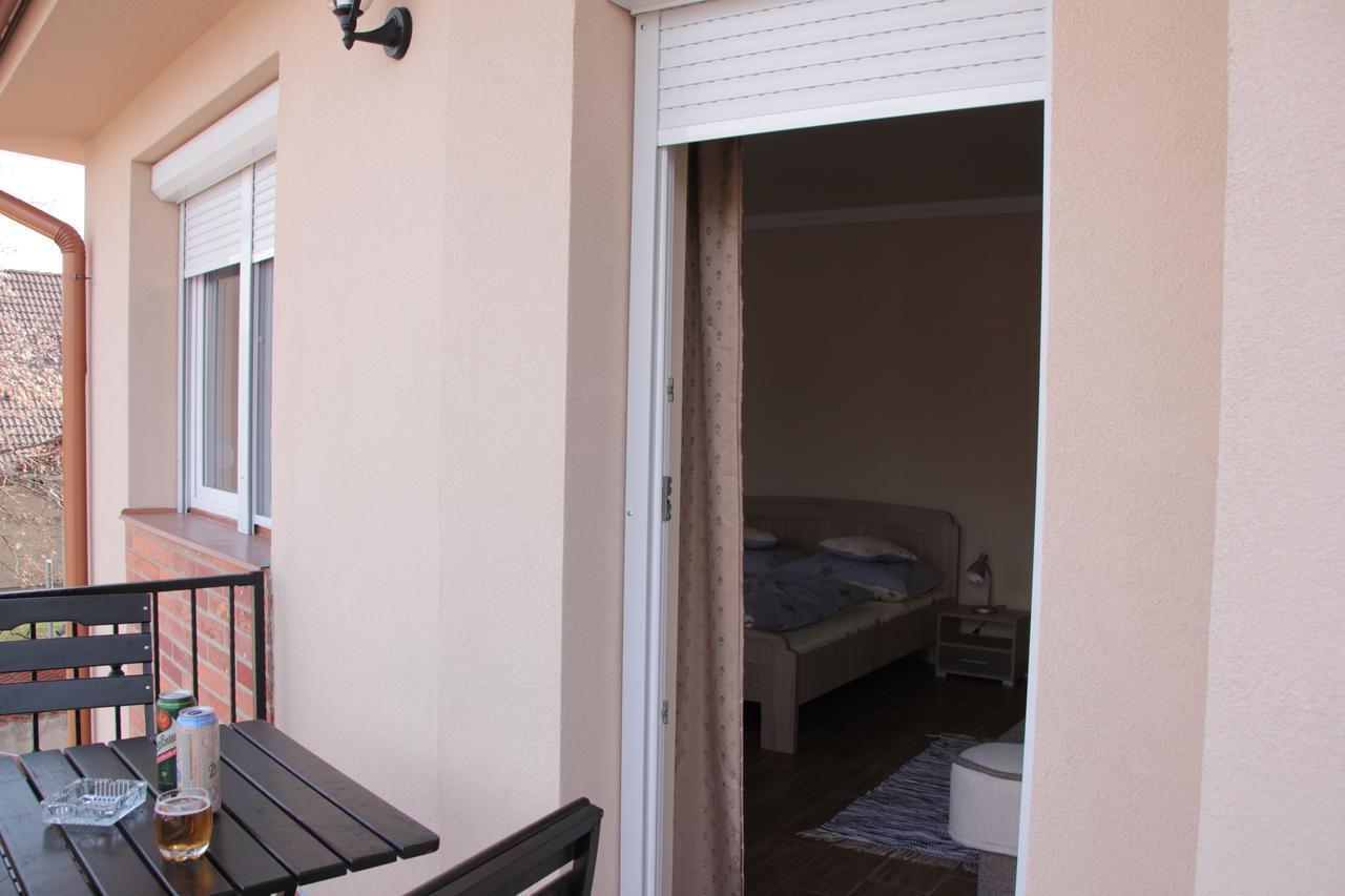 Imola Es Andrea Apartmanhaz 2 Hajdúszoboszló Екстериор снимка