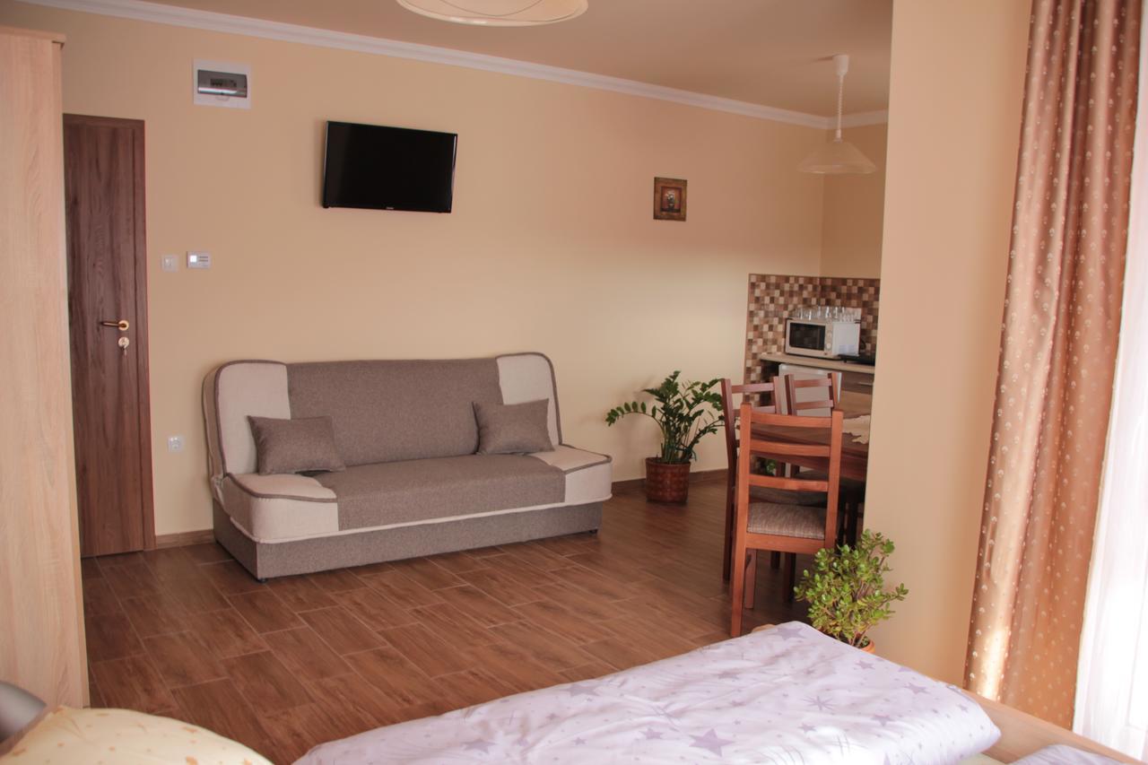 Imola Es Andrea Apartmanhaz 2 Hajdúszoboszló Екстериор снимка